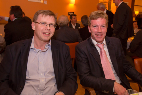 Neujahrtreffen der Gesellschaft für Ökologie und Abfallwirtschaft. Foto: vlnr:  Thomas Leitner (Fernwärme Wien) und Andreas Vock (ABW Abbruch-, Boden- und WasserreinigungsgesmbH.)