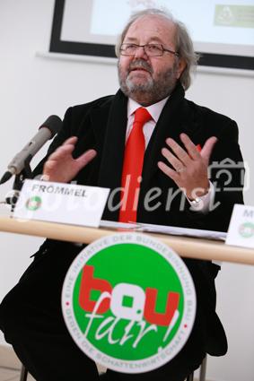 Die Krise treibt den Baupfusch in neue Höhe, was tun?
(C) fotodienst, Martina Draper
Foto: KR Bmst. Ing. Hans-Werner Frömmel, Bundesinnungsmeister der Baugewerbe