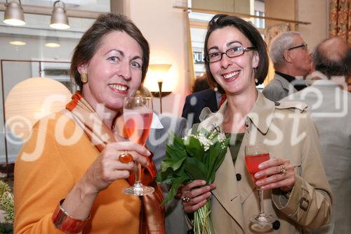 (C) fotodienst/Anna Rauchenberger - Wien, 29.04.2009 -  Eröffnung 'Von St. Barth bis St. Gilgen!' Die Ausstellung von Evamaria Thonet bei Steinwender zeigt neue Stylingkonzepte für Wohlfühloasen im Garten und auf der Terrasse und Accessoires für den sommerlichen Lifestyle.  