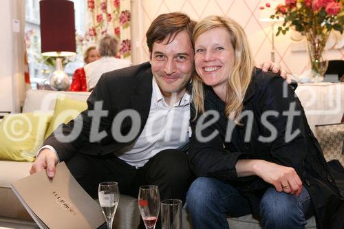 (C) fotodienst/Anna Rauchenberger - Wien, 29.04.2009 -  Eröffnung 'Von St. Barth bis St. Gilgen!' Die Ausstellung von Evamaria Thonet bei Steinwender zeigt neue Stylingkonzepte für Wohlfühloasen im Garten und auf der Terrasse und Accessoires für den sommerlichen Lifestyle.  