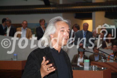 (C)Fotodienst/Christian Rath - Feierliche Eröffnung des CUBE Hotel in Biberwier - Lermoos. FOTO: Rudolf Tucek (CUBE Gründer und Vorstandsvorsitzender der Vienna International Hotelmanagement AG)