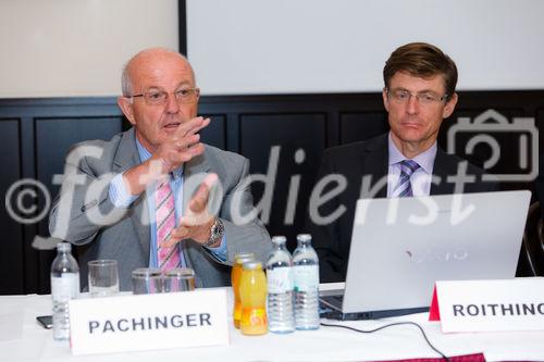 (c) fotodienst / Johannes Brunnbauer | Pressegespräch zur Jahrestagung der Österreichischen Kardiologischen Gesellschaft
Im Bild vlnr.: Univ.-Prof. Dr. Othmar Pachinger (Medizinische Universität Innsbruck) und Prim. Doz. Dr. Franz Xaver Roithinger (LKH Thermenregion Mödling)