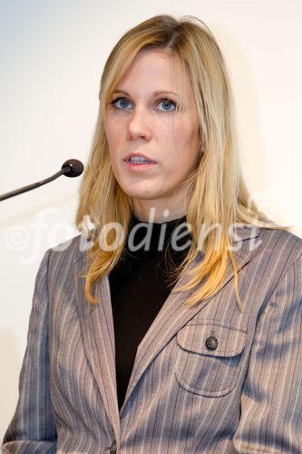 (C)fotodienst/Anna Rauchenberger Wien, 19.01.2011 - Sarkopenie ist ein durch Alter, Krankheit und/oder inadäquate Lebensgewohnheiten verursachtes Syndrom, das im Abbau von Muskelmasse und kritisch abgesenkter Muskelkraft und/oder Muskelfunktionalität besteht. Zu diesem Thema diskutierten Experten bei einer Fortbildungsveranstaltung für Mediziner im MUMOK. FOTO: Dr.in.med. Eva-Maria Strasser, Arbeitsgemeinschaft für klinische Ernährung (AKE), Sozialmedizinisches Zentrum Süd, Kaiser-Franz-Josef-Spital