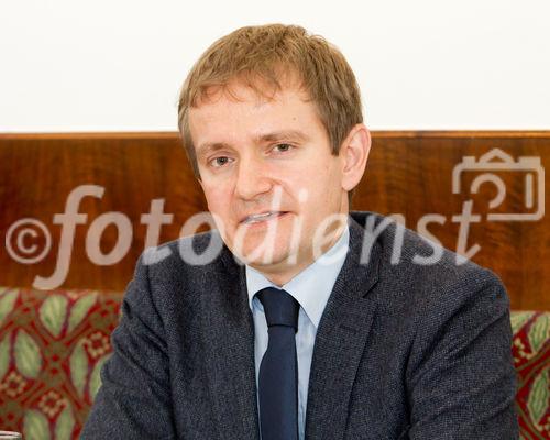  (c) fotodienst/Anna Rauchenberger - Wien, am 29.05.2012 - Anlässlich der Jahrestagung der Österreichischen Kardiologischen Gesellschaft (ÖKG) fand heute im Café Landtmann ein Pressegespräch zu den Highlights der österreichischen Herzmedizin statt. FOTO Univ. Doz. Dr. Christoph Säly, Facharzt an der Abteilung für Innere Medizin und Kardiologie am Akademischen Lehrkrankenhaus Feldkirch: