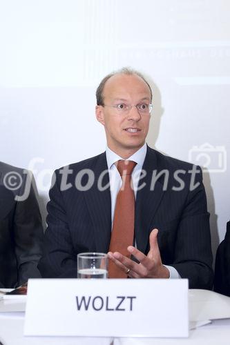 (C) fotodienst/Gudrun Krieger - Wien 29.05.2008 - Pressekonferenz - Histaminintoleranz - Wissenschaftlichen Gesellschaft zur Forschung und Weiterbildung im Bereich nahrungsmittelbedingter Intoleranzen -(NutriDis):Ao. Univ.-Prof. Dr. Michael Wolzt (Facharzt für Innere Medizin, Buchautor)