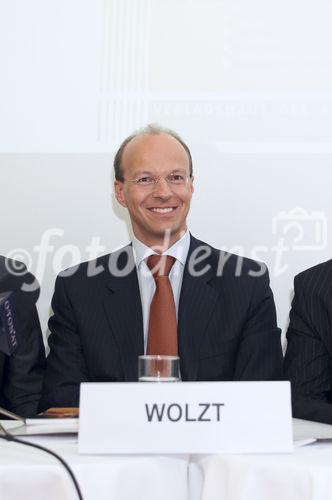 (C) fotodienst/Gudrun Krieger - Wien 29.05.2008 - Pressekonferenz - Histaminintoleranz - Wissenschaftlichen Gesellschaft zur Forschung und Weiterbildung im Bereich nahrungsmittelbedingter Intoleranzen -(NutriDis):l Ao. Univ.-Prof. Dr. Michael Wolzt (Facharzt für Innere Medizin, Buchautor)