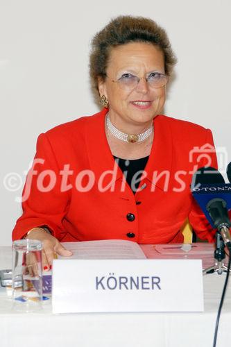 (c) fotodienst/Dan Carabas - Wien 29.04.08 - Pressekonferenz Initiative Sicher ist Sicher: Frisch Dich Auf! - Voller Impfschutz für junge Erwachsene