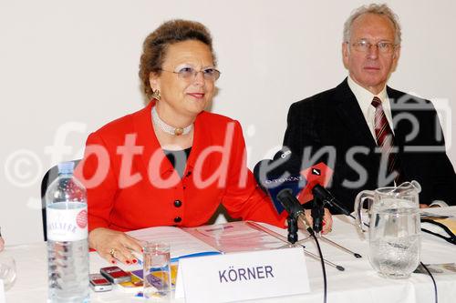 (c) fotodienst/Dan Carabas - Wien 29.04.08 - Pressekonferenz Initiative Sicher ist Sicher: Frisch Dich Auf! - Voller Impfschutz für junge Erwachsene