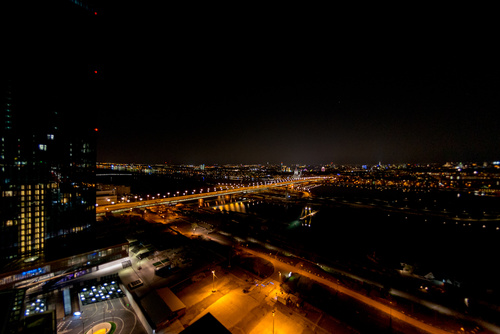 Auf der ordentlichen Hauptversammlung in Wien präsentierte der austro-amerikanische Filterhersteller dexwet International am Freitag seinen neuen Firmenauftritt und seine aktuellen, vielversprechenden Produktentwicklungen für Heizkörper und Automobilindustrie. Vorstand und Aufsichtsrat waren vollständig anwesend, das gut gelaunte und mehrheitlich vertretene Aktionärspublikum erlebte einen leidenschaftlichen Auftritt des Firmengründers. Mit dabei u.a. dexwet-Vorstand Erich Peteln, Clemens Sparowitz und Friedrich Schasché, Aufsichtsräte Ewald Zadradil, Thomas Wally und Robert Socha, Rennauer Motorsport, Autohaus-Chef Toni Ebner. 