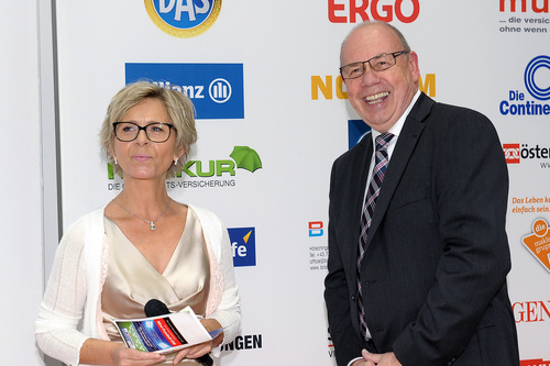 Moderatorin Sylvia Weissenböck mit Wenzel Staub (Muki)