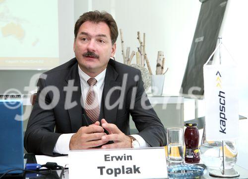 (C)fotodienst/Anna Rauchenberger -  Wien, am 08.06.2009 - Heute präsentierte die Kapsch TrafficCom im Hotel Le Méridien die Zahlen für das Wirtschaftsjahr 2008/09. Kapsch konnte den Gesamtumsatz des Vorjahres um 8% steigern. FOTO:  Erwin Toplak, Mitglied des Vorstandes, Kapsch TrafficCom