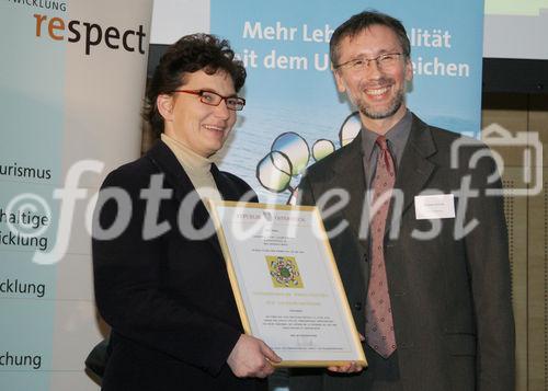 (C) fotodienst/Anna Rauchenberger - Wien - 11.01.2007 - Podiumsdiskussion zum Thema 'Gemeinsamkeiten erkennen, Synergien nutzen'. FOTO: Umweltzeichen für das Landidyllhotel Hotel Landhofmühle, Minihof-Liebau, Burgenland.