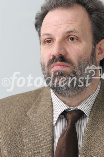 (C) fotodienst/Anna Rauchenberger - Wien 09.01.2007  - Unternehmen feiert 20-Jahr-Jubiläum mit gutem Geschäftsergebnis. FOTO: Prok. Ing. Hans Wildauer (Leiter Geschäftsfeld IT-Dienstleistungen).