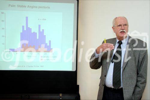 (C) fotodienst/Anna Rauchenberger - Wien 30.10.2006 - Besonders ältere Menschen leiden häufig an chronischen Schmerzen. FOTO: Prof. Dr. Björn Lemmer (Institut für Pharmakologie & Toxikologie, Universität Heidelberg).