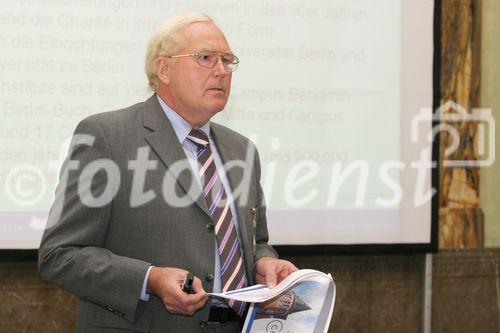 (C) fotodienst/Anna Rauchenberger - Wien 19.10.2006  - Krankenhäuser zwischen Spar- und Investitionszwang: Roland Berger zeigt Wege zum effizienten Spital auf. FOTO: Behrend Behrends (Leiter der Charité, Universitätsmedizin Berlin).