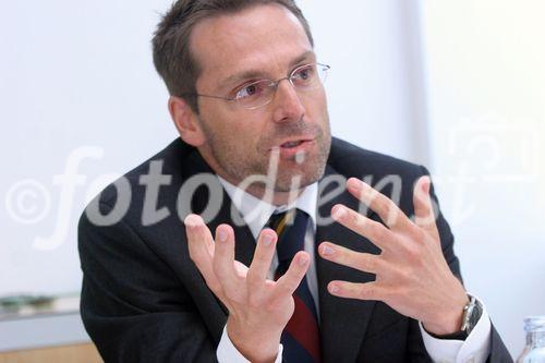 (C) fotodienst/Anna Rauchenberger - Wien 21.08.2006 - Der medienpolitische Forderungskatalog des VÖP 2006 wurde heute vorgestellt. FOTO: Mag. René Tritscher (Wirtschaftskammer Österreich, Fachverband der Telekommunikations- und Rundfunkunternehmungen).