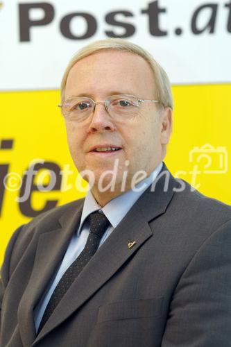 (c) Fotodienst / Gebhart - Österreichische Post mit starkem Halbjahresergebnis 2006 - Foto: Mag. Dr. Rudolf Jettmar (Generaldirektor-Stellvertreter), Dr. Anton Wais (Generaldirektor, Vorstandsvorsitzender). 