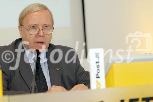 (c) Fotodienst / Gebhart - Österreichische Post mit starkem Halbjahresergebnis 2006 - Foto: Mag. Dr. Rudolf Jettmar (Generaldirektor-Stellvertreter).