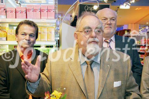 (C) fotodienst/Anna Rauchenberger - Wien 14.06.2006 - Rund 9000 Komplettversorger-Produkte, vom Frischobst übers Fleisch bis zu Kosmetika und Hygiene. Unter dem Motto 