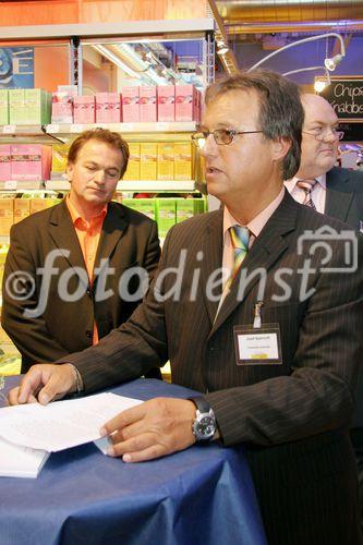 (C) fotodienst/Anna Rauchenberger - Wien 14.06.2006 - Rund 9000 Komplettversorger-Produkte, vom Frischobst übers Fleisch bis zu Kosmetika und Hygiene. Unter dem Motto 