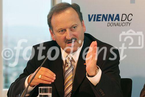 (C) fotodienst/Anna Rauchenberger - Wien 01.06.2006 - Vienna DC feiert 10-jähriges Jubiläum mit der Eröffnung des Tech Gate Towers und präsentiert erstmalig Wiens neue Skyline. FOTO: Hubert Gorbach (BM VIT).