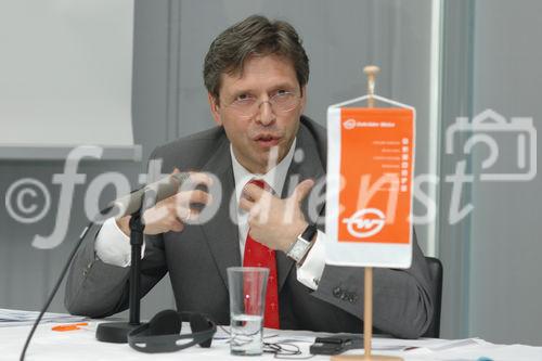 (c) Fotodienst/ Daniel K. Gebhart - Jahres-Pressekonferenz der Gebrüder Weiss GmbH - Foto: Wolfgang Niessner (MBA, Vorstandsvorsitzender).