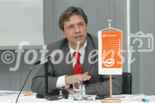 (c) Fotodienst/ Daniel K. Gebhart - Jahres-Pressekonferenz der Gebrüder Weiss GmbH - Foto: Wolfgang Niessner (MBA, Vorstandsvorsitzender).