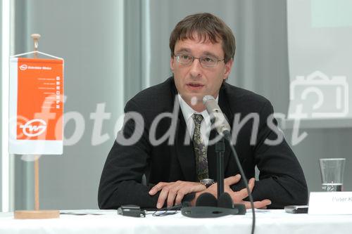 (c) Fotodienst/ Daniel K. Gebhart - Jahres-Pressekonferenz der Gebrüder Weiss GmbH - Foto: Mag. Peter Kloiber.