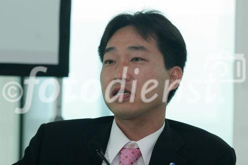 Katsuya Watanabe (Sales und Marketing Manager Konica Minolta Photo Imaging Europe)