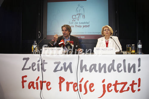 Zeit zu handeln - Faire Preise jetzt! Pressekonferenz von BM Buchinger FOTO v.li: Erwin Buchinger (Konsumentenschutzminister Österreich), Dr. Gisela Kirchler-Lidy (Pressesprecherin des Bundesministerium für Soziales und Konsumentenschutz) (C)fotodienst/Gudrun Krieger