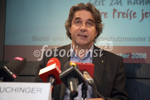 Zeit zu handeln - Faire Preise jetzt! Pressekonferenz von BM Buchinger FOTO: Erwin Buchinger (Konsumentenschutzminister Österreich) (C)fotodienst/Gudrun Krieger