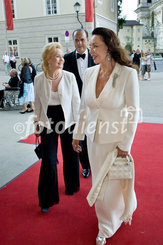 Alexandra Kauka, die Medien-Managerin des Comic-Imperiums von Rolf Kauka besucht in Begleitung von Yvonne Prinzessin von Hessen und Morton Hamill das Salzburg Festival Society Gala Dinner im 