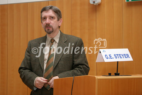 (C) Fotodienst/Anna Rauchenberger - 30.11.2007 - Wien - Österreichische Gesellschaft für Probiotische Medizin: Forschungserfolg bei Probiotika. FOTO: Dr. Gerhard E. Steyer (ÖPROM, Österreichische Gesellschaft für Probiotische Medizin).