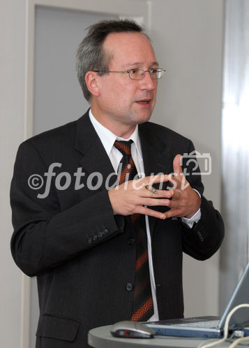 (C) Fotodienst/Anna Rauchenberger - Wien 02.07.2007 - When size matters! Nanowissenschaften und Nanotechnologien - Aktuelle Ausschreibungen 2007. FOTO: Wolfgang Anderle (aws)