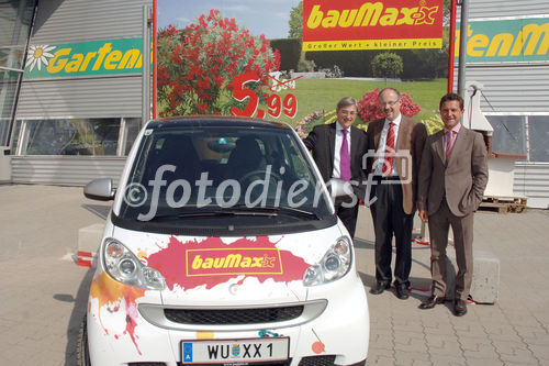 bauMax - Neues Kommunikationskonzept. Foto v.li.na.re: Dr.Alfred Koblinger (GF PXP proximity); KR Martin Essl (Vorsitzender des Vorstandes bauMax); Josef Mayerhofer (GF PXP proximity)