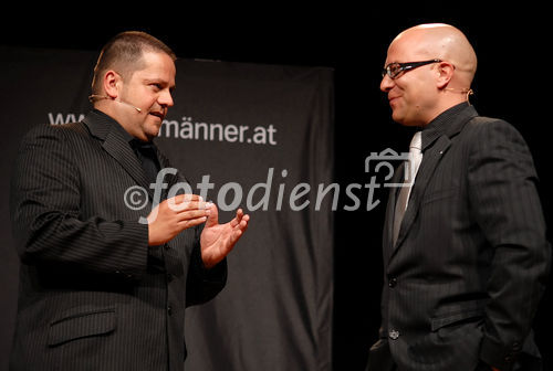 DIE MÄNNER - Max Mayerhofer und Wolf Gruber.
Stubenrein und trotzdem voller schmutziger Gedanken.
Kuschelweich und kratzbürstig zugleich.
