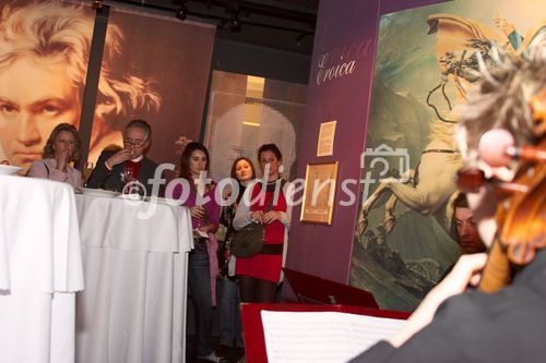 (C) fotodienst/Gudrun Krieger - Wien 26.03.2007  - Ausstellungseröffnung im Haus der Musik: Düsseldorfer Maler Wolfgang Schäfer präsentiert den Bilderzyklus 