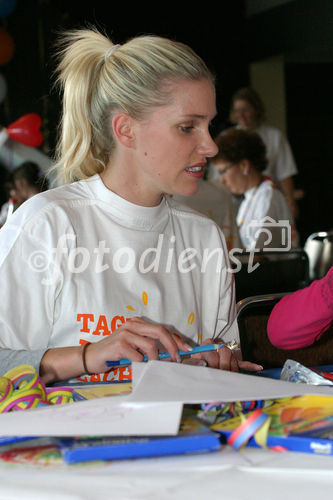 (C) fotodienst/Sigrid Chapman - München, den 05.10.2006 - In der Universitätsklinik Großhadern findet im Kinderherzzentrum die 