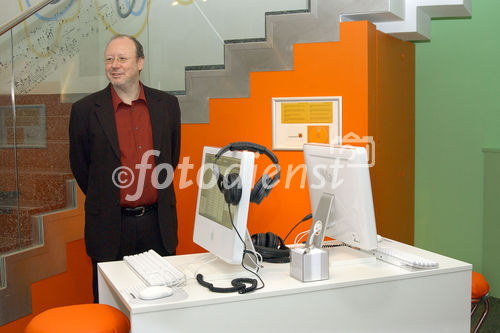 Musik tanken im Klangmuseum. Foto: Walter Gröbchen (GF monkey)                              