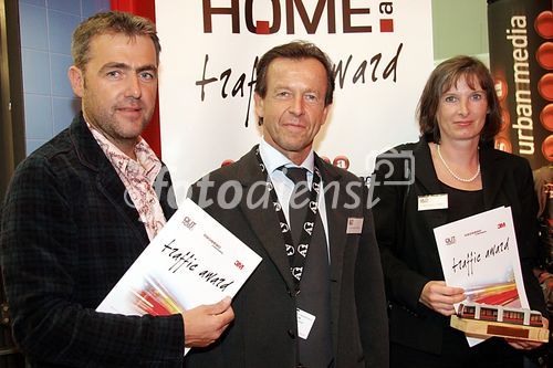 (C) fotodienst/Anna Rauchenberger - Wien 28.09.2006 - Traffic Award. FOTO: Fred Kendlbacher (Out of home Austria), KR Karl Javurek (Generaldirektor Gewista), Marion Pichler (A-Pichler).