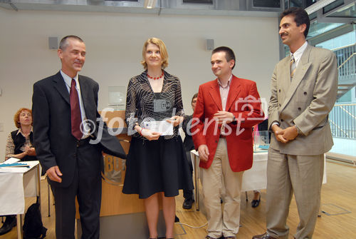 (c) Fotodienst / Daniel K. Gebhart - Verleihung des TGB-Wissenschaftspreises 5.000 Euro für wissenschaftliche Arbeiten zum Thema Umweltschutz- FOTO: 2. Preis - Hermine Christiane Mitterer.