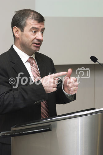 Atel Bilanz-Medienkonferenz. Bild: Giovanni Leonardi, CEO (Chief Executive Officer), Aare-Tessin AG für Elektrizität (Atel)