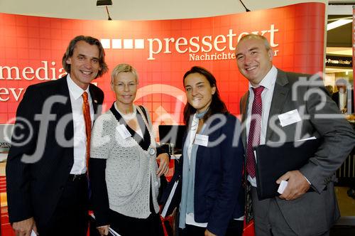 Die Themen Management und Leadership standen im Mittelpunkt des Kommunikationskongresses 2011, der am 15. und 16. September in Berlin stattfand. Im Bild Präsidentenrunde Wilfried Seywald, Ingrid Vogl (PRVA-Präsidentin), Astrid Salmhofer (Pressesprecherin des österr. Bundespräsidenten) und Martin Bredl (Ex-PRVA-Präsident) von Take-off PR.