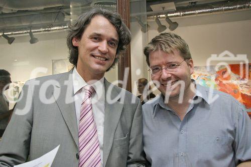 (C) fotodienst/Anna Rauchenberger - Wien 23.06.2006 - Geburtstagsfest 1x40+2x15 im Kunstraum in den Ringstraßengalerien. FOTO: Dr. Wilfried Seywald und Möbelhändler Oliver Seibold.