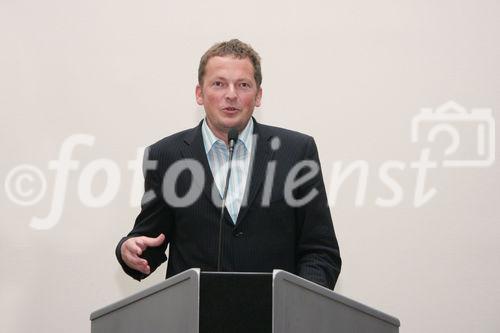 Zahlreich erschienen Prominenz und VIPs zum traditionellen WIHAST-Treffen, zu welchem Mag. Peter Weinhäupl, GF des Leopoldmuseums lud. Bild: Mag. Peter Weinhäupl (GF des Leopoldmuseums im MQ). Fotografin: Anna Rauchenberger