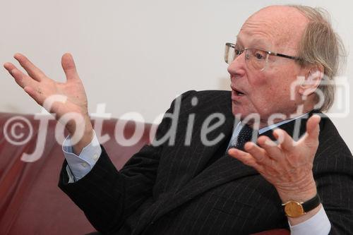 Die Wiener PR-Consulter Temmel, Seywald & Partner feiern am 6. Dezember 2011 ihr 20jähriges Firmenjubiläum. Firmengründer Dr. Franz Temmel besuchte aus diesem Anlass mit einem pressetext.tv-Videoteam ehemalige und aktuelle Kunden aus Politik und Wirtschaft und sprach mit Journalisten und Kollegen über die aktuellen Herausforderungen für PR und Öffentlichkeitsarbeit. Unter den Gratulanten finden sich ehemalige Minister, Vizekanzler, Topjournalisten, Firmenchefs und Medienprofis.