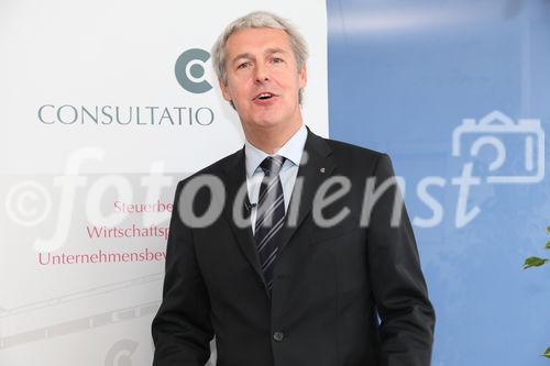 Die Wiener PR-Consulter Temmel, Seywald & Partner feiern am 6. Dezember 2011 ihr 20jähriges Firmenjubiläum. Firmengründer Dr. Franz Temmel besuchte aus diesem Anlass mit einem pressetext.tv-Videoteam ehemalige und aktuelle Kunden aus Politik und Wirtschaft und sprach mit Journalisten und Kollegen über die aktuellen Herausforderungen für PR und Öffentlichkeitsarbeit. Unter den Gratulanten finden sich ehemalige Minister, Vizekanzler, Topjournalisten, Firmenchefs und Medienprofis.