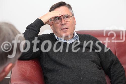 Die Wiener PR-Consulter Temmel, Seywald & Partner feiern am 6. Dezember 2011 ihr 20jähriges Firmenjubiläum. Firmengründer Dr. Franz Temmel besuchte aus diesem Anlass mit einem pressetext.tv-Videoteam ehemalige und aktuelle Kunden aus Politik und Wirtschaft und sprach mit Journalisten und Kollegen über die aktuellen Herausforderungen für PR und Öffentlichkeitsarbeit. Unter den Gratulanten finden sich ehemalige Minister, Vizekanzler, Topjournalisten, Firmenchefs und Medienprofis.