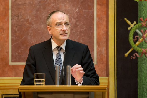  (c) fotodienst / Anna Rauchenberger - Wien, am 17.10.2014 - Enquete „Pensionssystem 2.0“ Wie kann die Pensionslücke geschlossen werden? FOTO: DI Manfred Rapf, Vorsitzender der Sektion Lebensversicherung im österreichischen Versicherungsverband VVO: