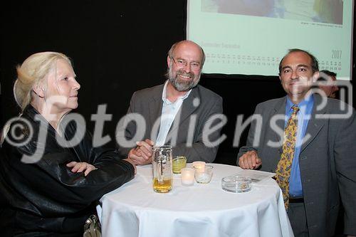 (C) fotodienst/Anna Rauchenberger - Wien 15.11.2006  - Kapsch Gruppe: Präsentation des Kunstkalenders 2007 in der Eventlocation Remise. FOTO: Gäste.